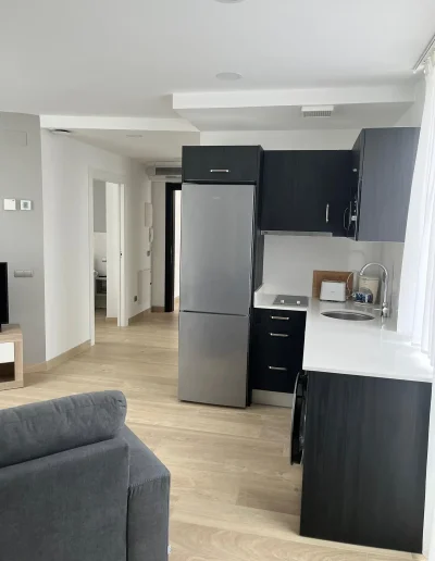 cocina en L en apartamento